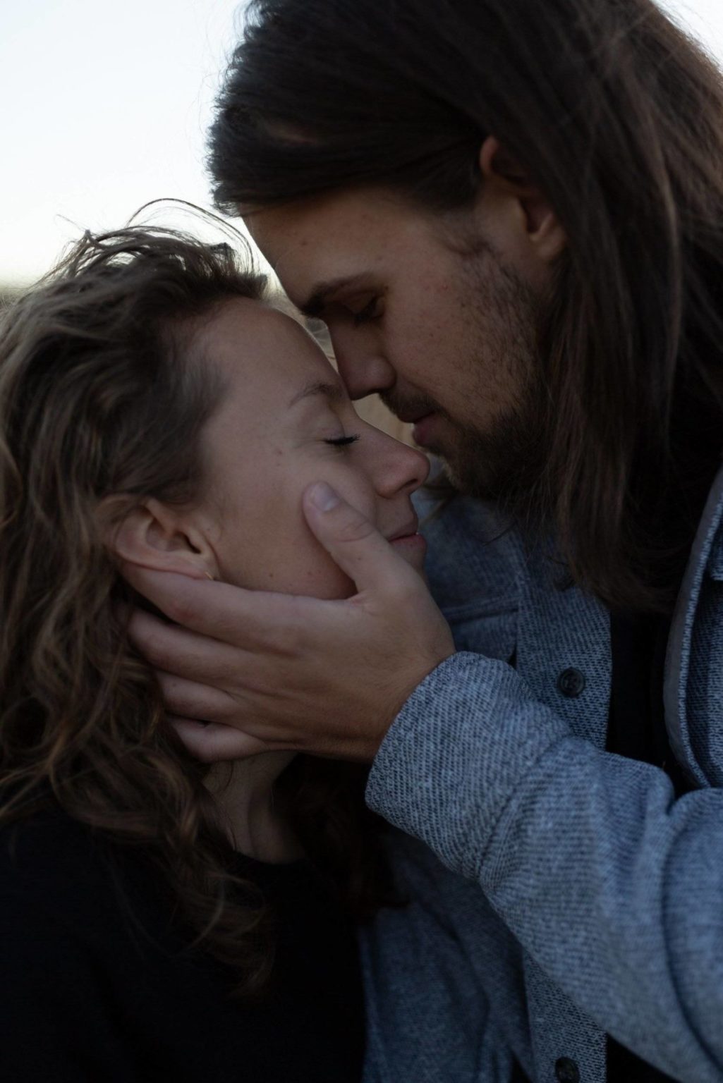 经典温暖柔和橙色情侣婚礼摄影肖像照片调色Lightroom预设包 Archipelago – Origin Limited Released 插件预设 第5张-素材湾丨精选海外优质设计素材资源 经典温暖柔和橙色情侣婚礼摄影肖像照片调色Lightroom预设包 Archipelago – Origin Limited Released 插件预设 sucaiwan.com