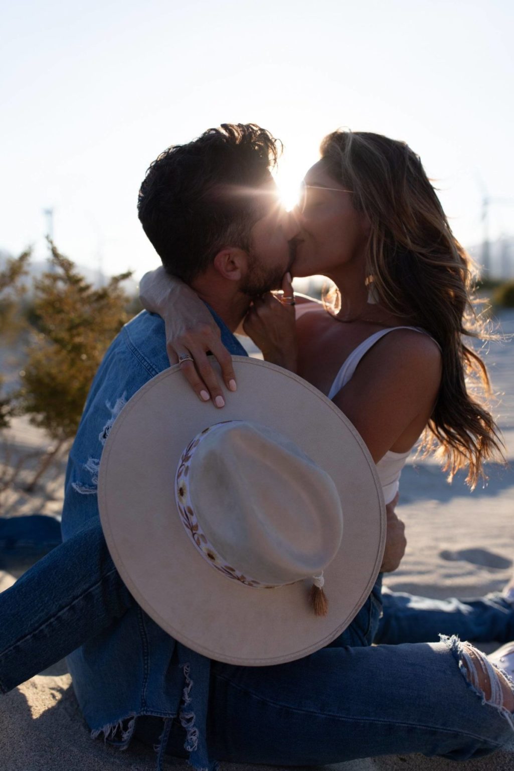 经典温暖柔和橙色情侣婚礼摄影肖像照片调色Lightroom预设包 Archipelago – Origin Limited Released 插件预设 第8张-素材湾丨精选海外优质设计素材资源 经典温暖柔和橙色情侣婚礼摄影肖像照片调色Lightroom预设包 Archipelago – Origin Limited Released 插件预设 sucaiwan.com