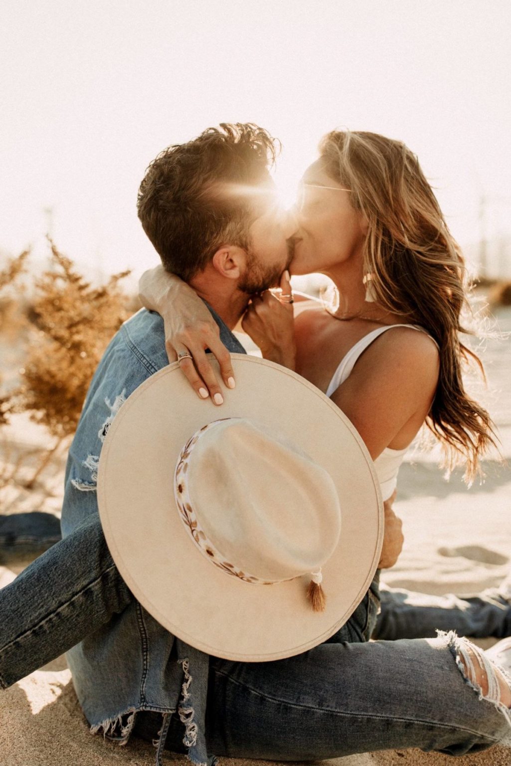 经典温暖柔和橙色情侣婚礼摄影肖像照片调色Lightroom预设包 Archipelago – Origin Limited Released 插件预设 第9张-素材湾丨精选海外优质设计素材资源 经典温暖柔和橙色情侣婚礼摄影肖像照片调色Lightroom预设包 Archipelago – Origin Limited Released 插件预设 sucaiwan.com