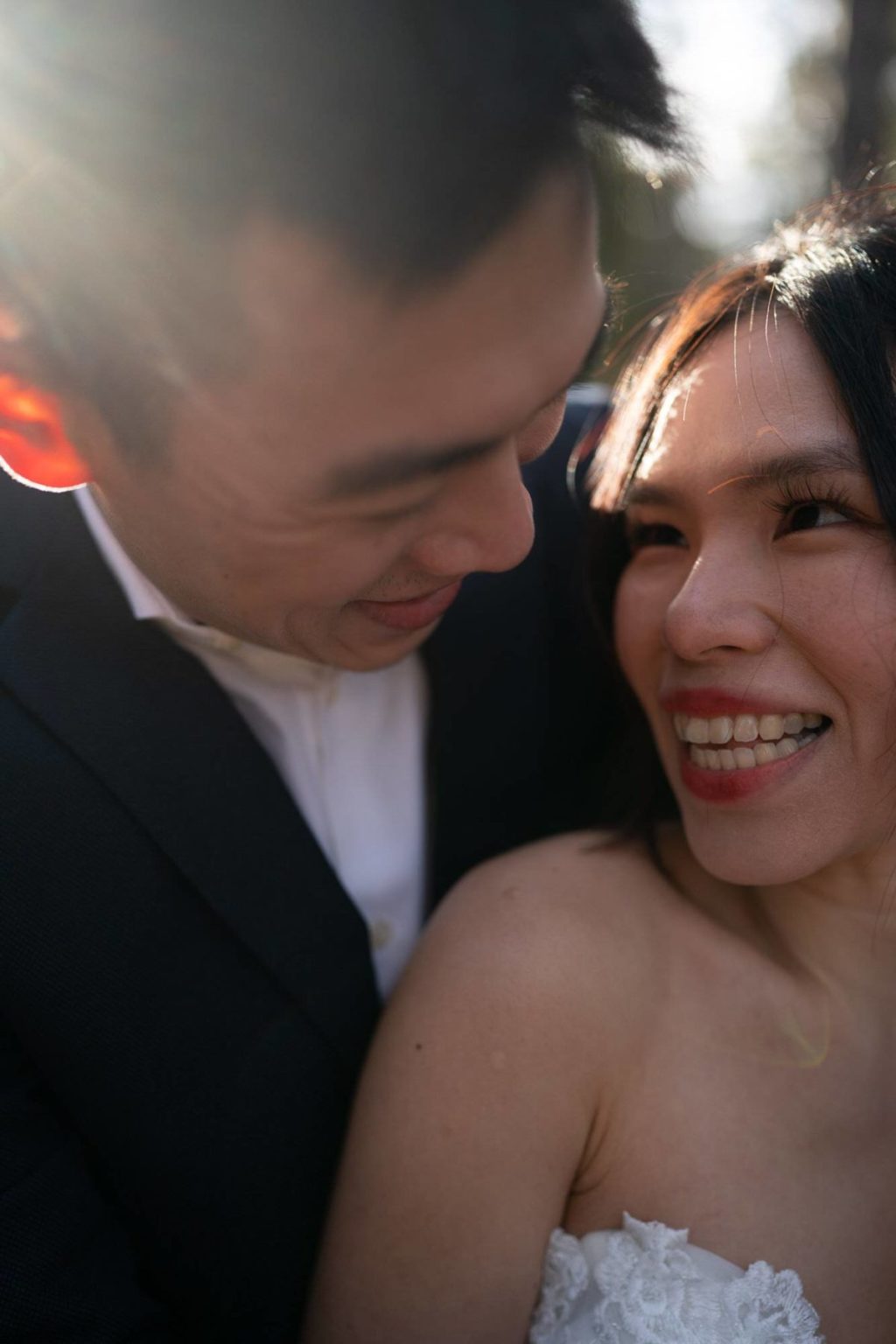 风格化前卫明亮暖色调婚礼摄影照片调色Lightroom预设包 Cara Zagni – Moon Pack 1 插件预设 sucaiwan.com