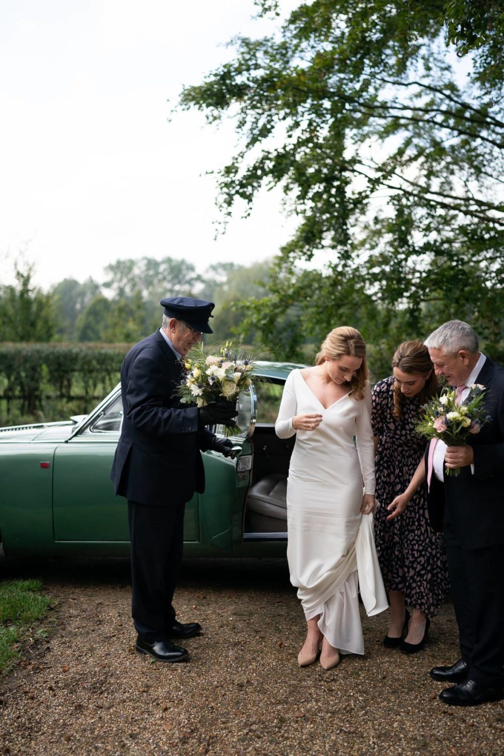 风格化前卫明亮暖色调婚礼摄影照片调色Lightroom预设包 Cara Zagni – Moon Pack 1 插件预设 sucaiwan.com