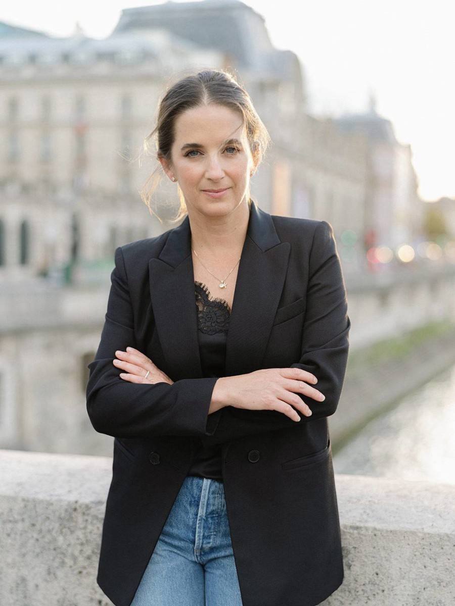 更新2.0版本 永恒经典富士胶片模拟电影质感肖像摄影照片调色Lightroom预设 Refined x KT Merry – Color Presets & Profiles & Mobile 2.0 插件预设 sucaiwan.com