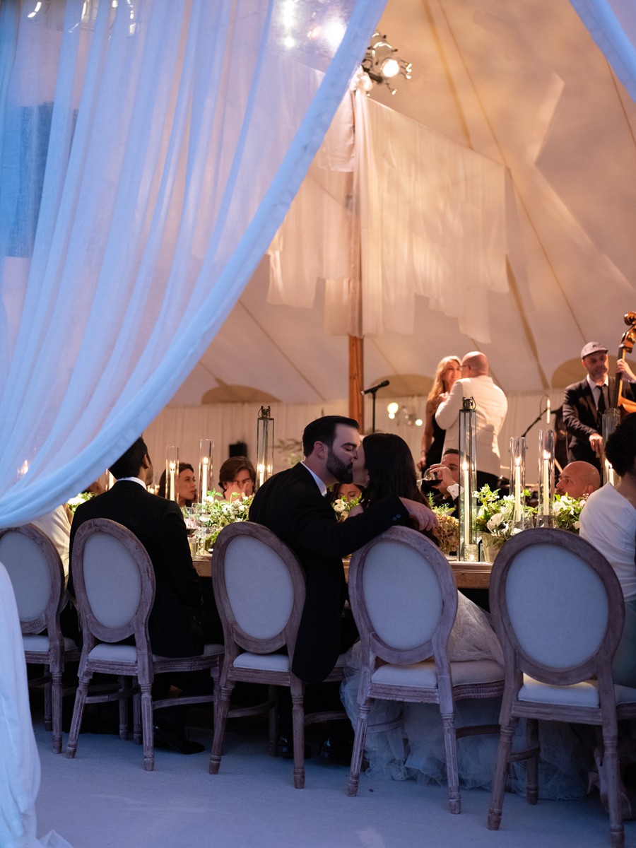 专业伊尔福Ilford Delta 400/3200黑白胶片模拟婚礼照片调色Lightroom预设包 Refined x KT Merry – BW 插件预设 第8张-素材湾丨精选海外优质设计素材资源 专业伊尔福Ilford Delta 400/3200黑白胶片模拟婚礼照片调色Lightroom预设包 Refined x KT Merry – BW 插件预设 sucaiwan.com