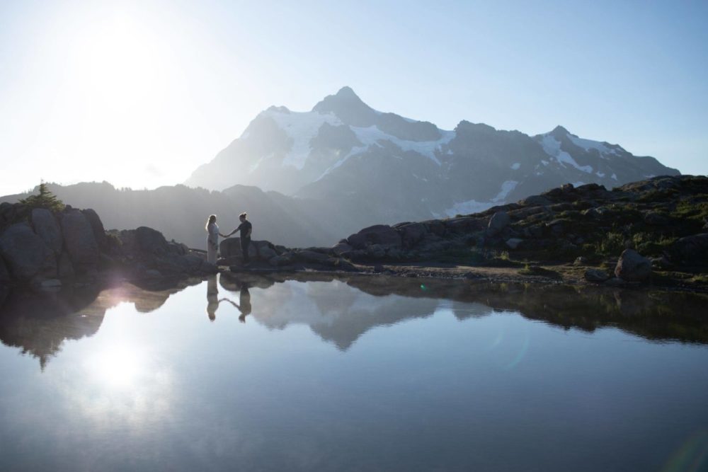 柔和绿色黑白色调冒险旅拍婚礼风景照片调色Lightroom预设 Carley Mae – Jade Pack Presets 插件预设 第10张-素材湾丨精选海外优质设计素材资源 柔和绿色黑白色调冒险旅拍婚礼风景照片调色Lightroom预设 Carley Mae – Jade Pack Presets 插件预设 sucaiwan.com