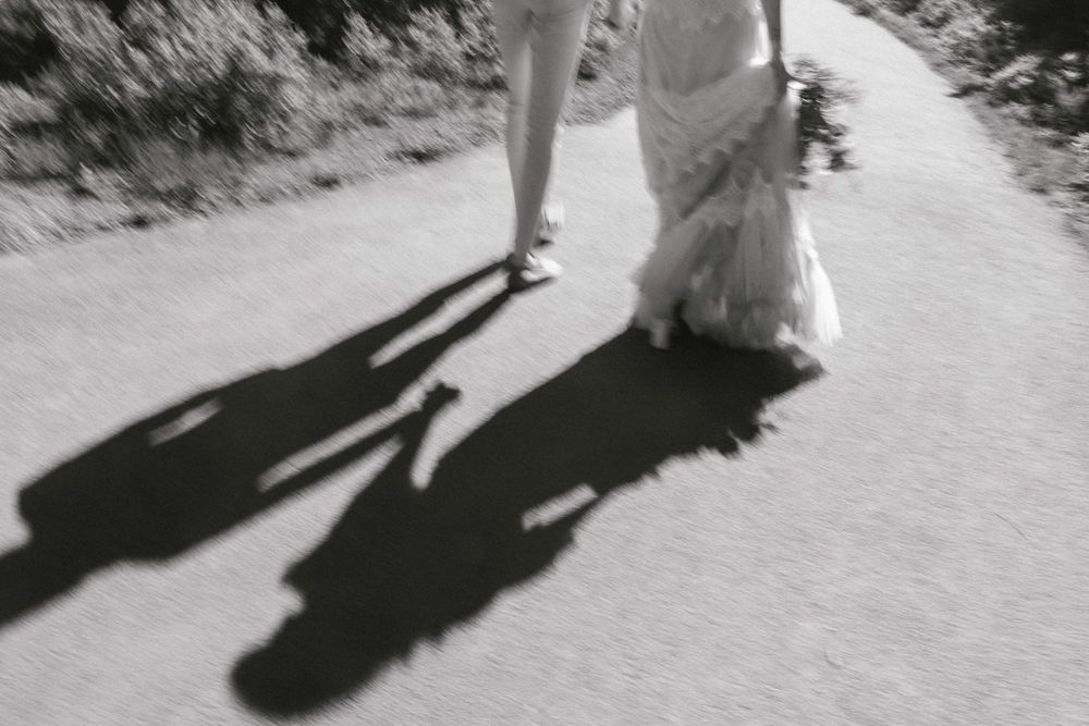 柔和绿色黑白色调冒险旅拍婚礼风景照片调色Lightroom预设 Carley Mae – Jade Pack Presets 插件预设 第20张-素材湾丨精选海外优质设计素材资源 柔和绿色黑白色调冒险旅拍婚礼风景照片调色Lightroom预设 Carley Mae – Jade Pack Presets 插件预设 sucaiwan.com