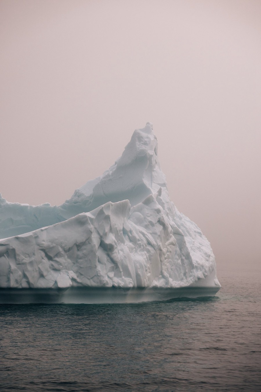 Presets by Frauki Vol II Desktop 复古金色日落海洋电影感彩色黑白LR预设 插件预设 第4张-素材湾丨精选海外优质设计素材资源 Presets by Frauki Vol II Desktop 复古金色日落海洋电影感彩色黑白LR预设 插件预设 sucaiwan.com