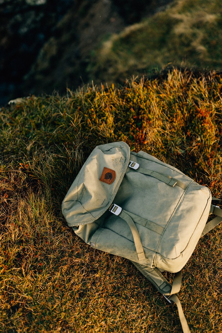 Presets by Frauki Vol II Desktop 复古金色日落海洋电影感彩色黑白LR预设 插件预设 第8张-素材湾丨精选海外优质设计素材资源 Presets by Frauki Vol II Desktop 复古金色日落海洋电影感彩色黑白LR预设 插件预设 sucaiwan.com