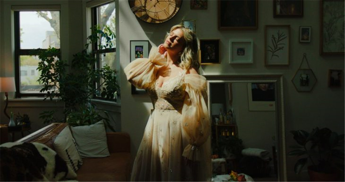 永恒电影外观真实色彩婚礼摄影拍摄视频调色LUT预设 Gamut – Eric Floberg – 606 Collection LUTS 插件预设 第9张-素材湾丨精选海外优质设计素材资源 永恒电影外观真实色彩婚礼摄影拍摄视频调色LUT预设 Gamut – Eric Floberg – 606 Collection LUTS 插件预设 sucaiwan.com