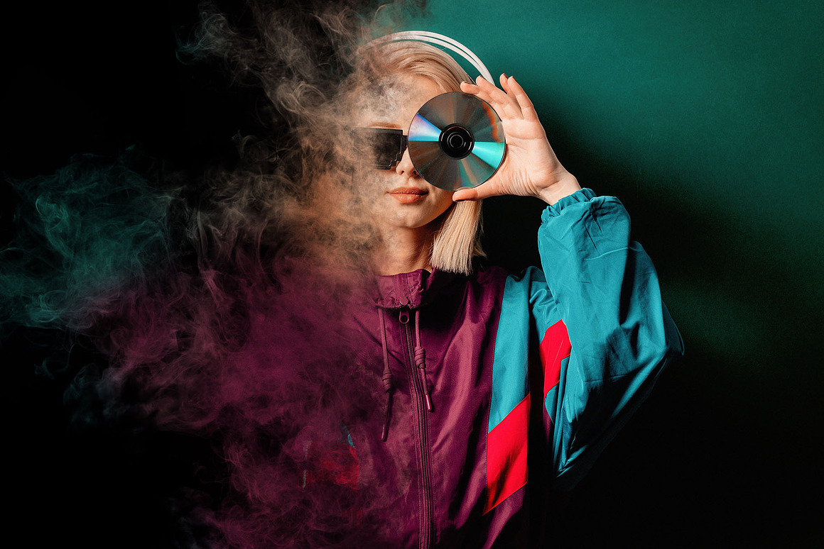 潮流烟雾雾气消散叠加效果照片处理特效PS样式模板 Smoke Dispersion Effect For Photoshop 插件预设 第2张-素材湾丨精选海外优质设计素材资源 潮流烟雾雾气消散叠加效果照片处理特效PS样式模板 Smoke Dispersion Effect For Photoshop 插件预设 sucaiwan.com