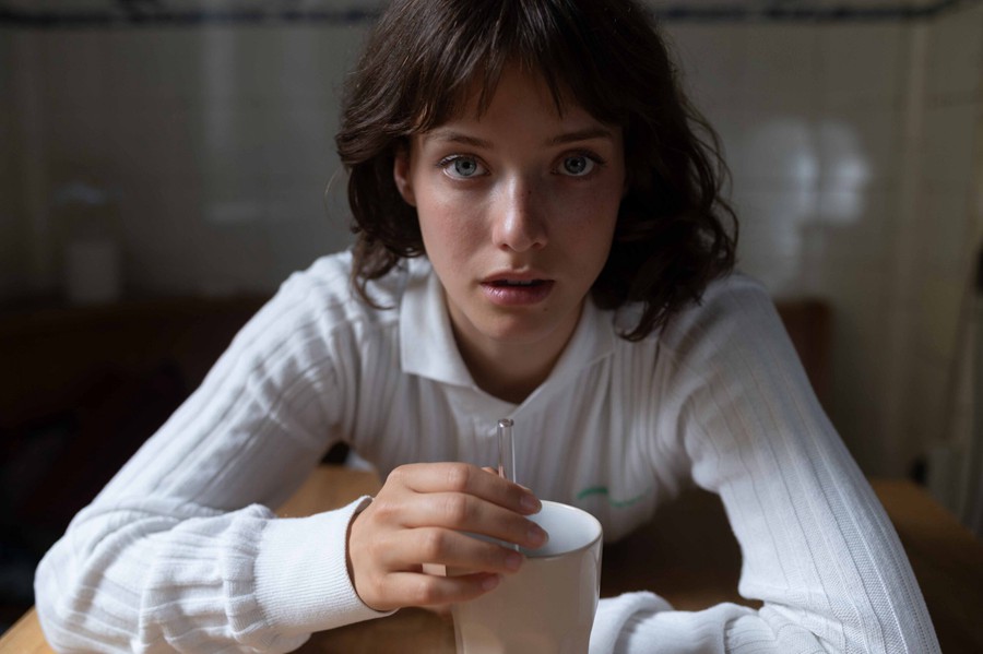 怀旧复古橙色暖色电影胶片模拟颗粒质感人物肖像扫街照片调色Lightroom预设包 RICO REINHOLD – VINTAGE VISION PRESETS 插件预设 第14张-素材湾丨精选海外优质设计素材资源 怀旧复古橙色暖色电影胶片模拟颗粒质感人物肖像扫街照片调色Lightroom预设包 RICO REINHOLD – VINTAGE VISION PRESETS 插件预设 sucaiwan.com