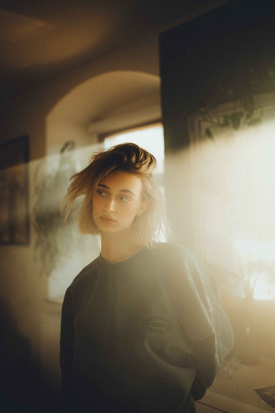 怀旧复古橙色暖色电影胶片模拟颗粒质感人物肖像扫街照片调色Lightroom预设包 RICO REINHOLD – VINTAGE VISION PRESETS 插件预设 第20张-素材湾丨精选海外优质设计素材资源 怀旧复古橙色暖色电影胶片模拟颗粒质感人物肖像扫街照片调色Lightroom预设包 RICO REINHOLD – VINTAGE VISION PRESETS 插件预设 sucaiwan.com