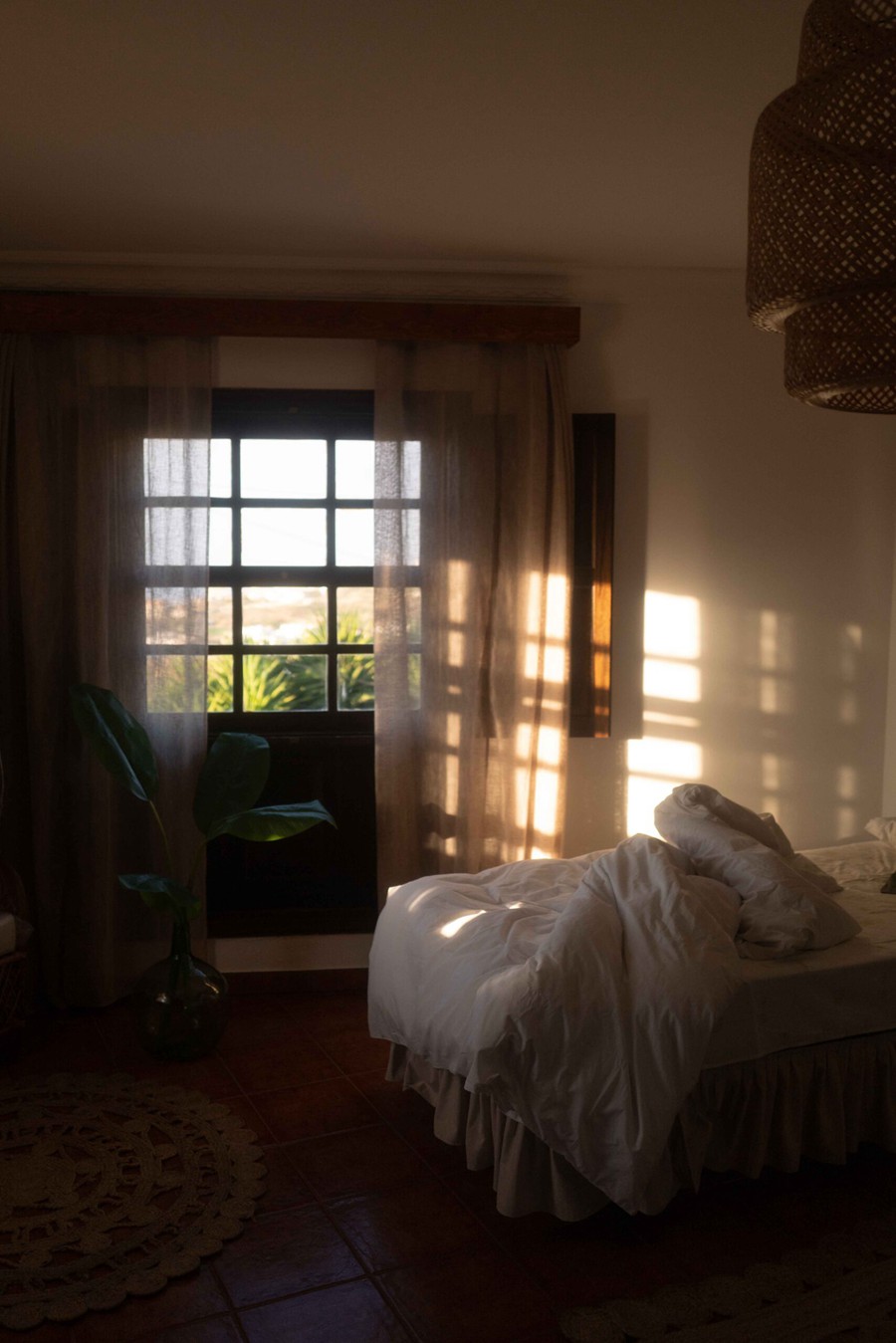 怀旧温暖色调胶片颗粒模拟旅拍风景照片调色Lightroom预设包 Rico Reinhold – VACATION PRESETS 插件预设 第8张-素材湾丨精选海外优质设计素材资源 怀旧温暖色调胶片颗粒模拟旅拍风景照片调色Lightroom预设包 Rico Reinhold – VACATION PRESETS 插件预设 sucaiwan.com