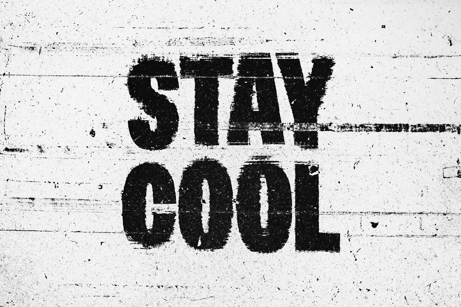 复古时尚粗糙印刷品打印专辑封面海报标题文本效果Photoshop模板设计样机 Bad Disrupted Print Text Effect 插件预设 sucaiwan.com