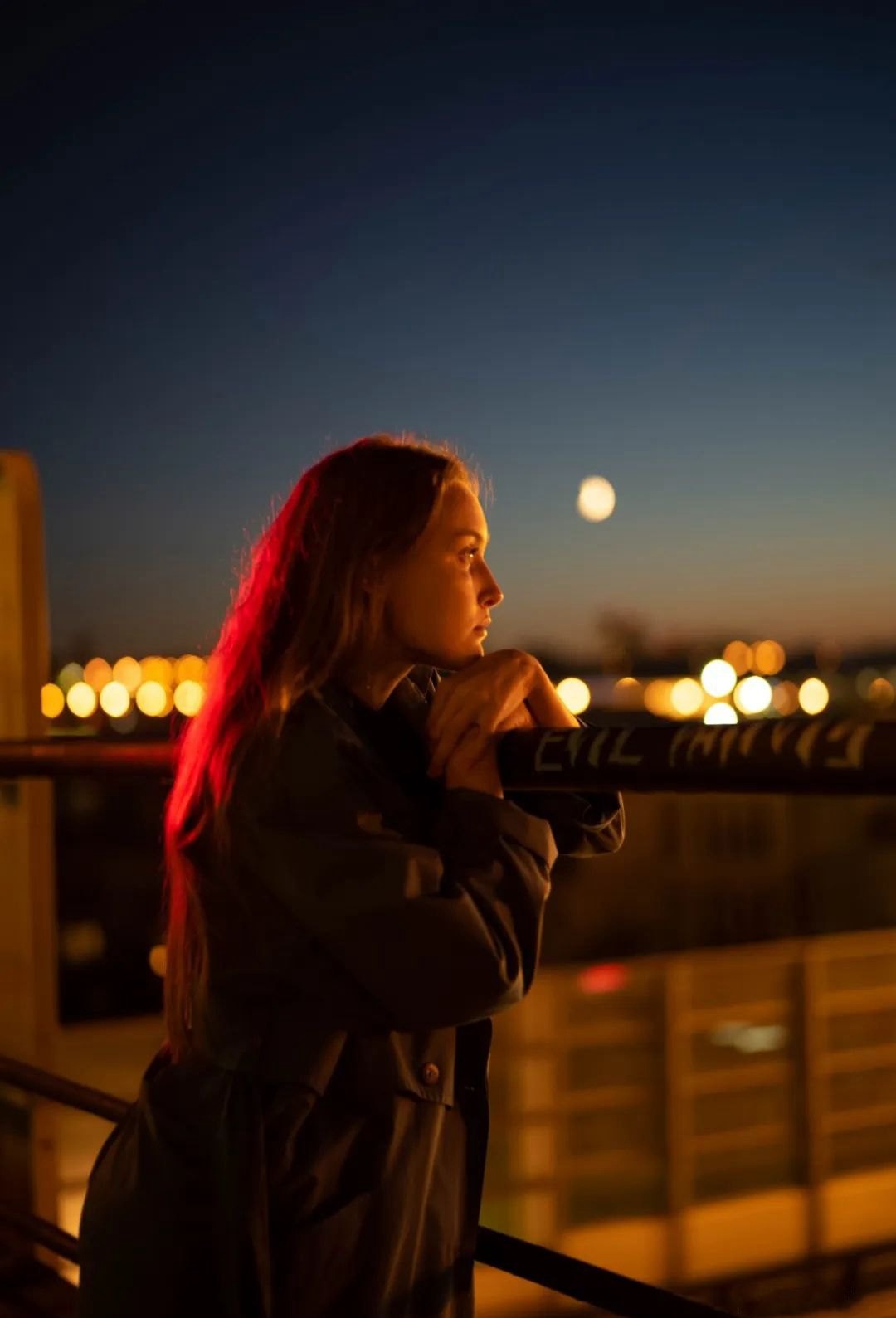 俄罗斯大神Polina Washington出品橙色色调颗粒质感霓虹效果肖像照片调色Lightroom预设 Polina Washington – PWxMXSMNV Preset Pack 插件预设 第13张-素材湾丨精选海外优质设计素材资源 俄罗斯大神Polina Washington出品橙色色调颗粒质感霓虹效果肖像照片调色Lightroom预设 Polina Washington – PWxMXSMNV Preset Pack 插件预设 sucaiwan.com