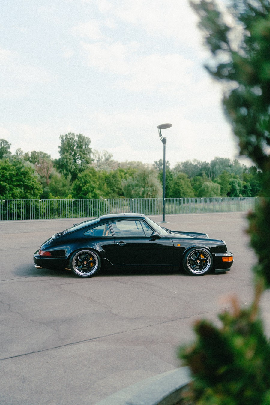 13组欧美风35mm电影胶片颗粒模拟机车汽车风景人物摄影照片调色Lightroom预设 MIKE CRAWAT – 2023 CRAWAT 35MM FILM LOOK PRESETS For LR 插件预设 sucaiwan.com