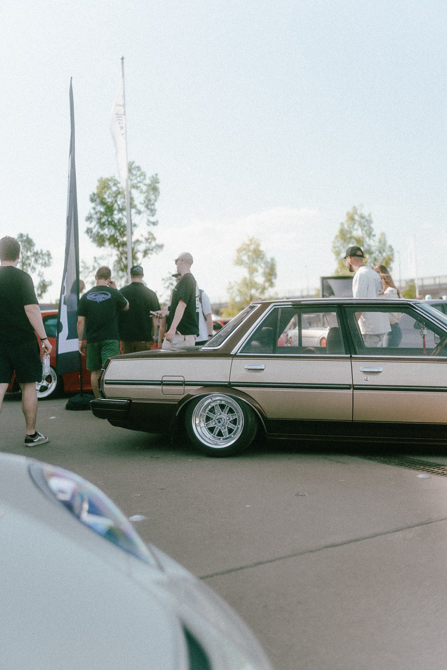 13组欧美风35mm电影胶片颗粒模拟机车汽车风景人物摄影照片调色Lightroom预设 MIKE CRAWAT – 2023 CRAWAT 35MM FILM LOOK PRESETS For LR 插件预设 sucaiwan.com