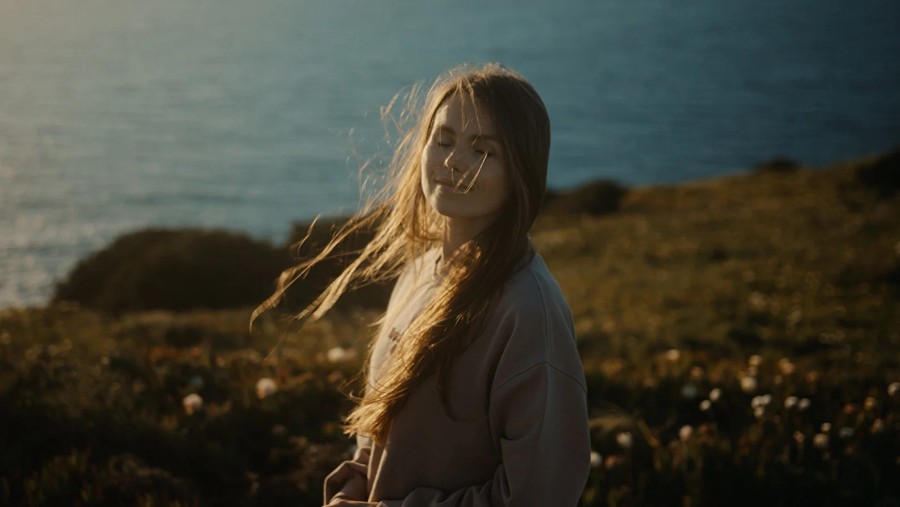 全新索尼SLOG-3电影风格调色LUT预设 ROMAN HENSE – LUT 24-6 V1 V2 V3 插件预设 第7张-素材湾丨精选海外优质设计素材资源 全新索尼SLOG-3电影风格调色LUT预设 ROMAN HENSE – LUT 24-6 V1 V2 V3 插件预设 sucaiwan.com