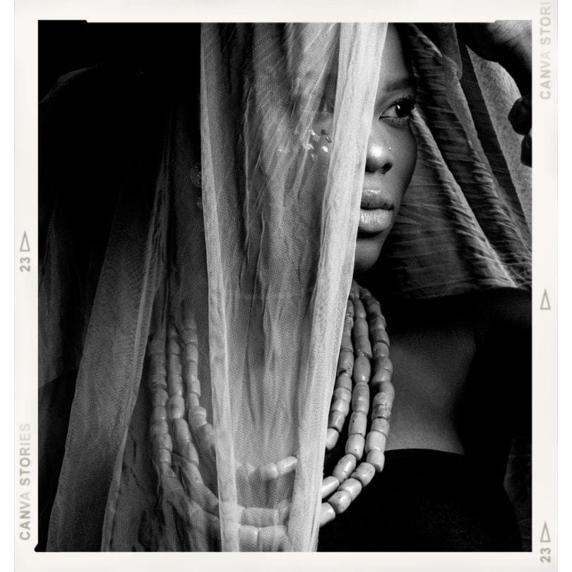 高级黑白效果电影美学胶片颗粒模拟城市人文扫街肖像照片调色Lightroom&Capture one预设 HelloPresets Ilford HP Lightroom Presets/ Capture One Styles 插件预设 sucaiwan.com