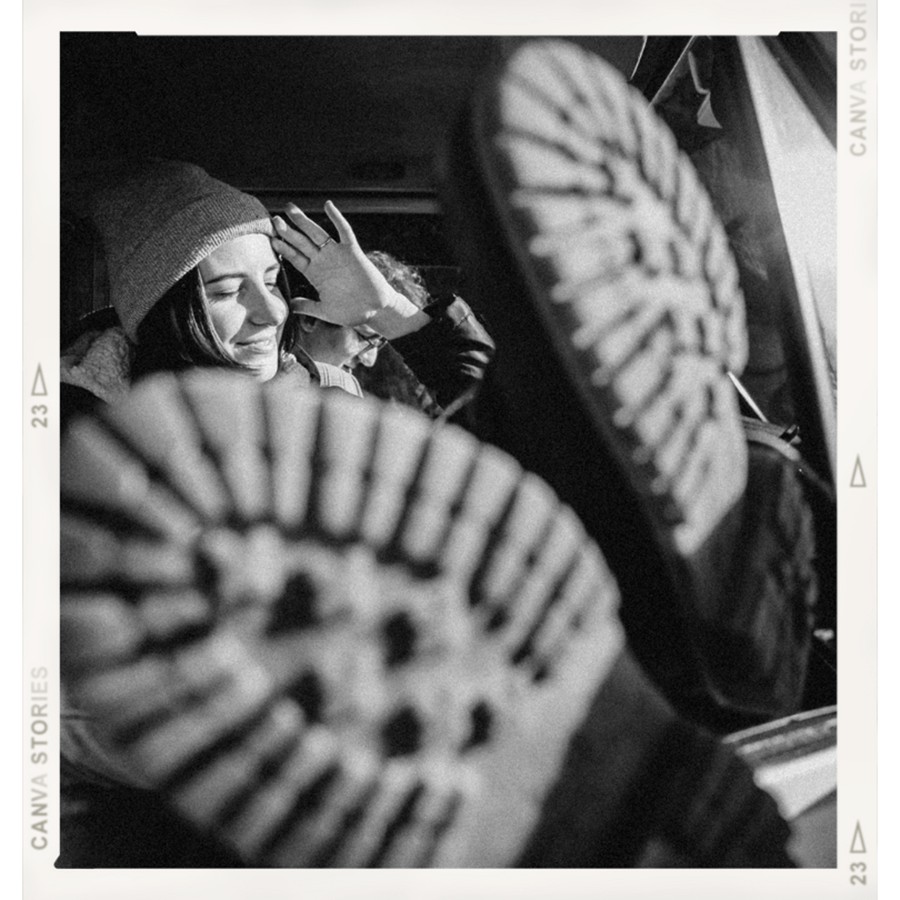 高级80年代复古黑白电影风格经典颗粒效果模拟扫街肖像照片调色Lightroom&Capture one预设 HelloPresets Rollei Retro 80s Lightroom presets/ Capture one styles 插件预设 sucaiwan.com