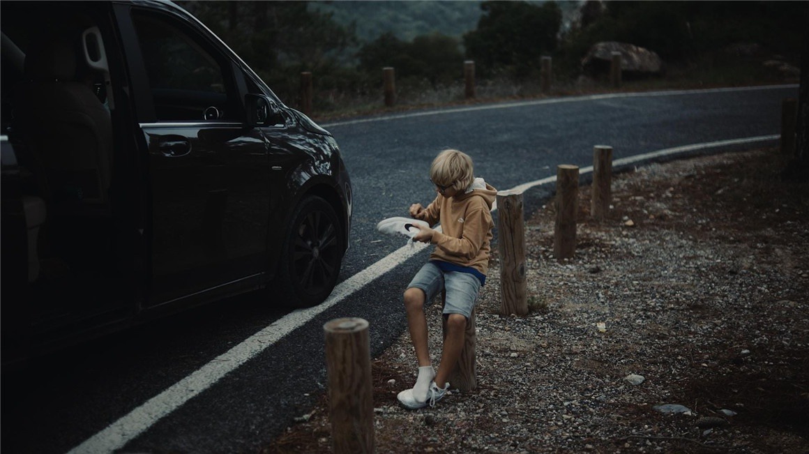 Roman Hense – LUTs 24-7 热门索尼SLOG-3浪漫旅拍电影风格LUT调色预设 插件预设 第9张-素材湾丨精选海外优质设计素材资源 Roman Hense – LUTs 24-7 热门索尼SLOG-3浪漫旅拍电影风格LUT调色预设 插件预设 sucaiwan.com