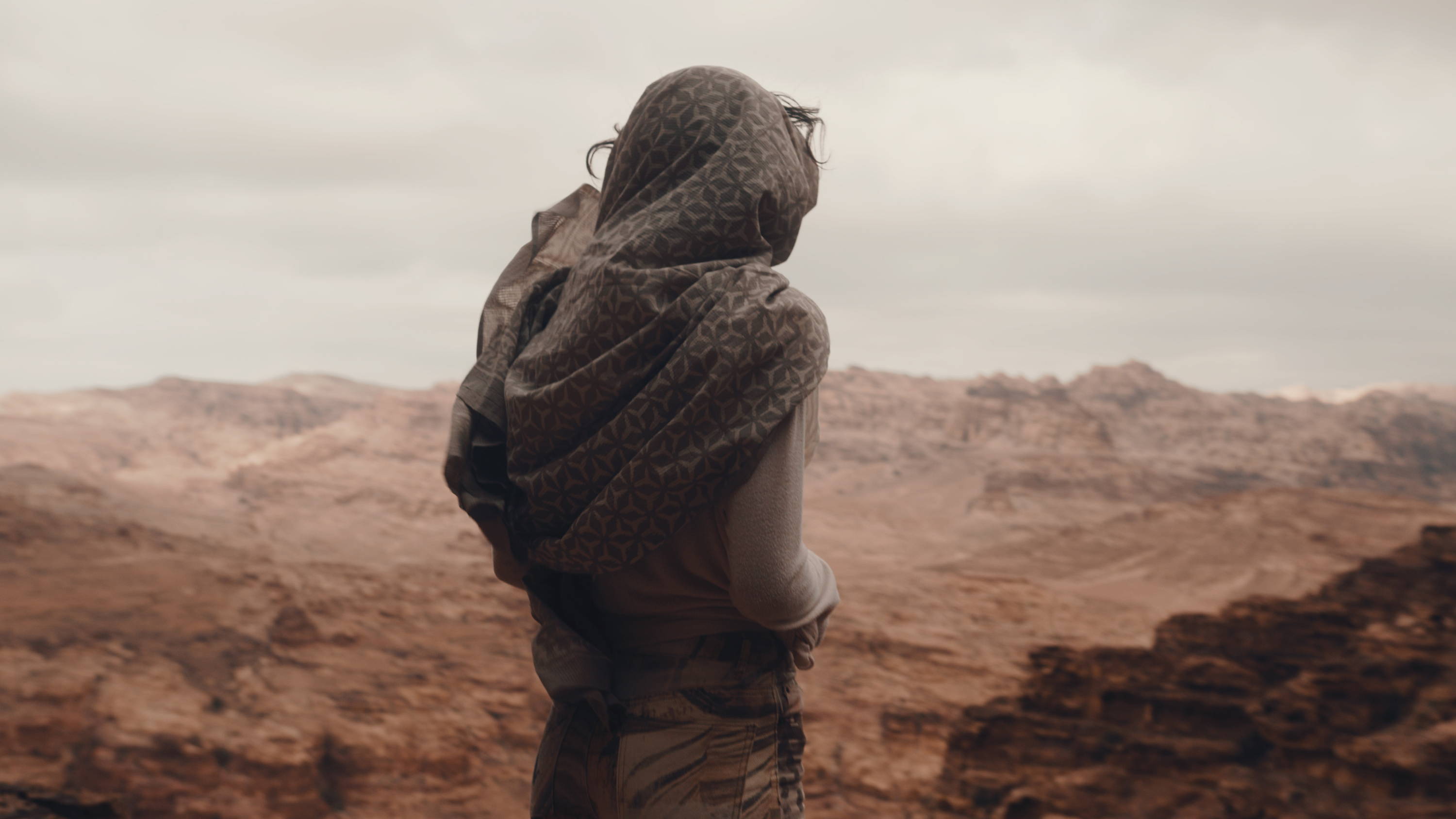 全新索尼沙漠日落电影氛围调色LUT+音效+配乐素材捆绑包 Film Space - The Ultimate Master Bundle 影视音频 第20张-素材湾丨精选海外优质设计素材资源 全新索尼沙漠日落电影氛围调色LUT+音效+配乐素材捆绑包 Film Space - The Ultimate Master Bundle 影视音频 sucaiwan.com