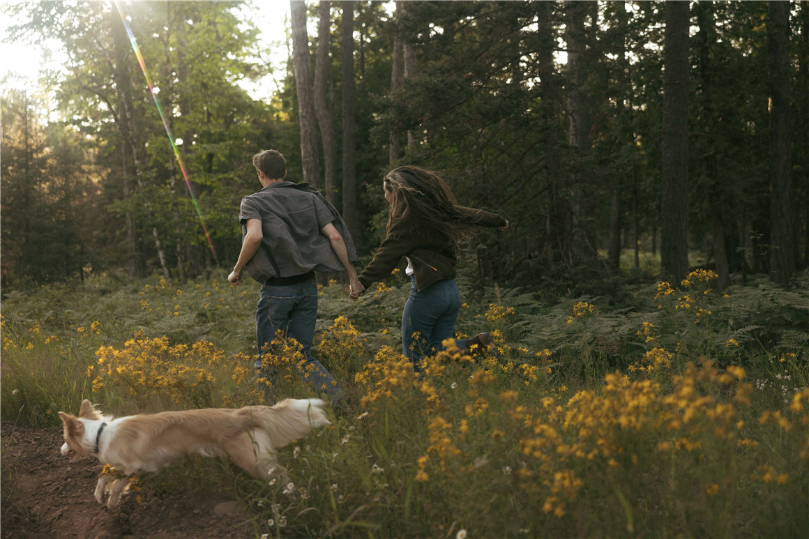 复古忧郁极光绿冷暖混合色调婚礼旅拍Lightroom调色预设 Tess Gearhart - THE IVY PRESET PACK , 第4张-素材湾丨精选海外优质设计素材资源 复古忧郁极光绿冷暖混合色调婚礼旅拍Lightroom调色预设 Tess Gearhart - THE IVY PRESET PACK , sucaiwan.com