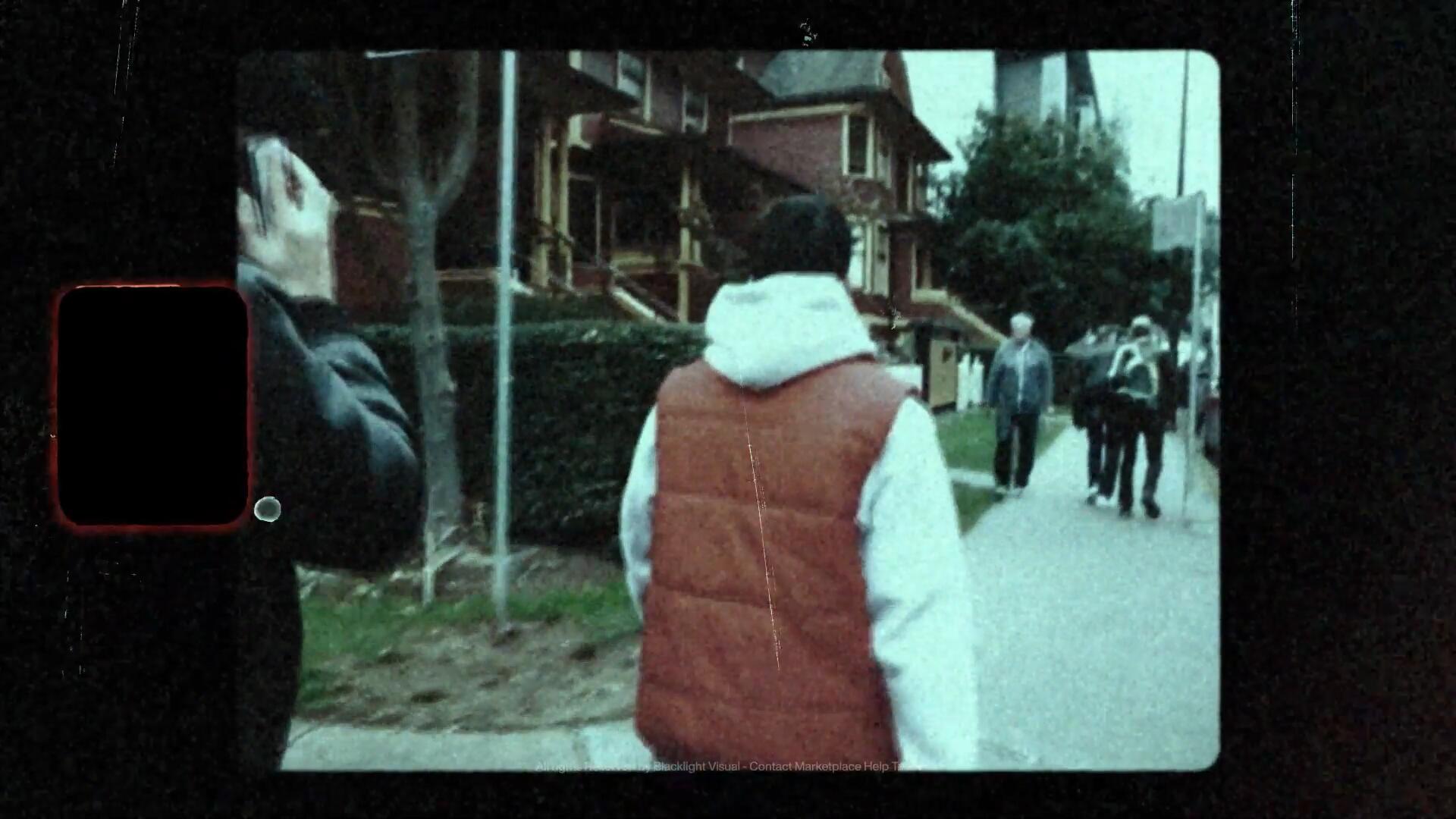 复古经典Super 8胶片漏光颗粒模糊涂鸦穿孔效果污垢划痕叠加PR模板 , 第4张-素材湾丨精选海外优质设计素材资源 复古经典Super 8胶片漏光颗粒模糊涂鸦穿孔效果污垢划痕叠加PR模板 , sucaiwan.com