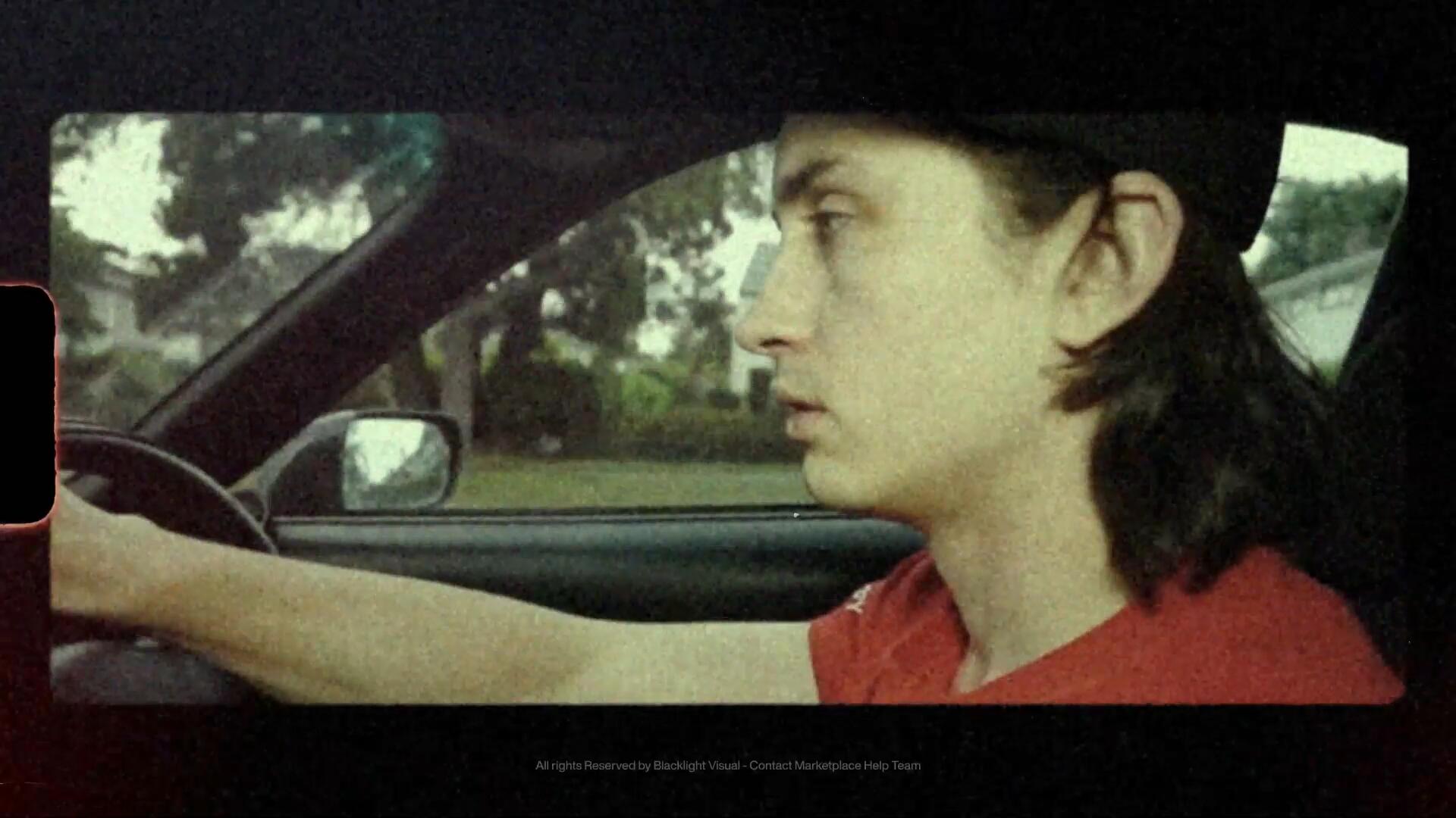 复古经典Super 8胶片漏光颗粒模糊涂鸦穿孔效果污垢划痕叠加PR模板 , 第3张-素材湾丨精选海外优质设计素材资源 复古经典Super 8胶片漏光颗粒模糊涂鸦穿孔效果污垢划痕叠加PR模板 , sucaiwan.com