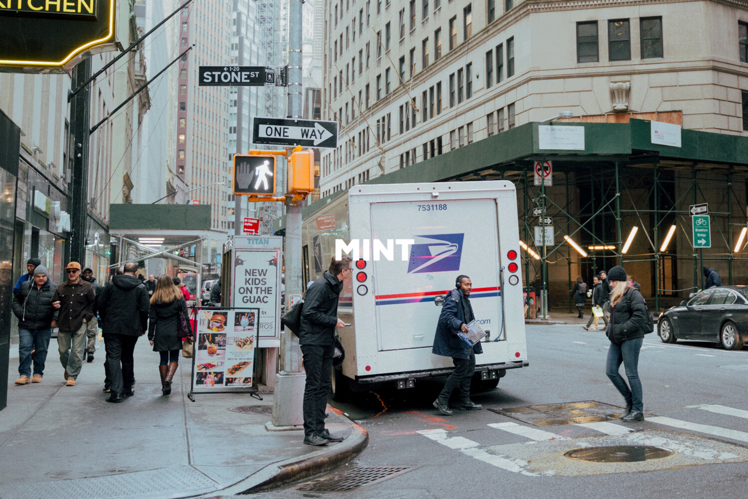 5种不同胶片电影模拟 Lightroom预设 柯达 Portra 400 Cinestill 50D等 插件预设 第3张-素材湾丨精选海外优质设计素材资源 5种不同胶片电影模拟 Lightroom预设 柯达 Portra 400 Cinestill 50D等 插件预设 sucaiwan.com