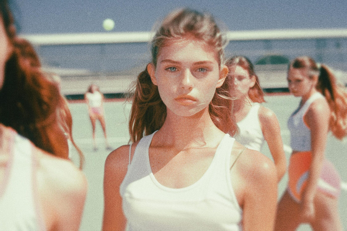 复古胶片美学模糊颗粒电影照片效果PSD特效样机素材 Cinematic Grain Photo Effect 插件预设 第5张-素材湾丨精选海外优质设计素材资源 复古胶片美学模糊颗粒电影照片效果PSD特效样机素材 Cinematic Grain Photo Effect 插件预设 sucaiwan.com