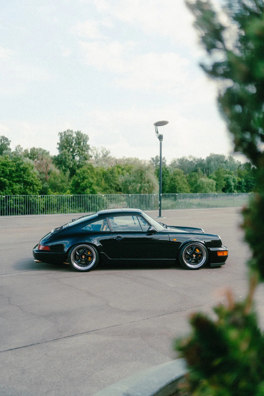 CRAWAT 35MM FILM LOOK PRESETS 13个复古35mm胶片模拟颗粒人文扫街自然风光人像汽车摄影Lightroom预设包 , 第12张-素材湾丨精选海外优质设计素材资源 CRAWAT 35MM FILM LOOK PRESETS 13个复古35mm胶片模拟颗粒人文扫街自然风光人像汽车摄影Lightroom预设包 , sucaiwan.com