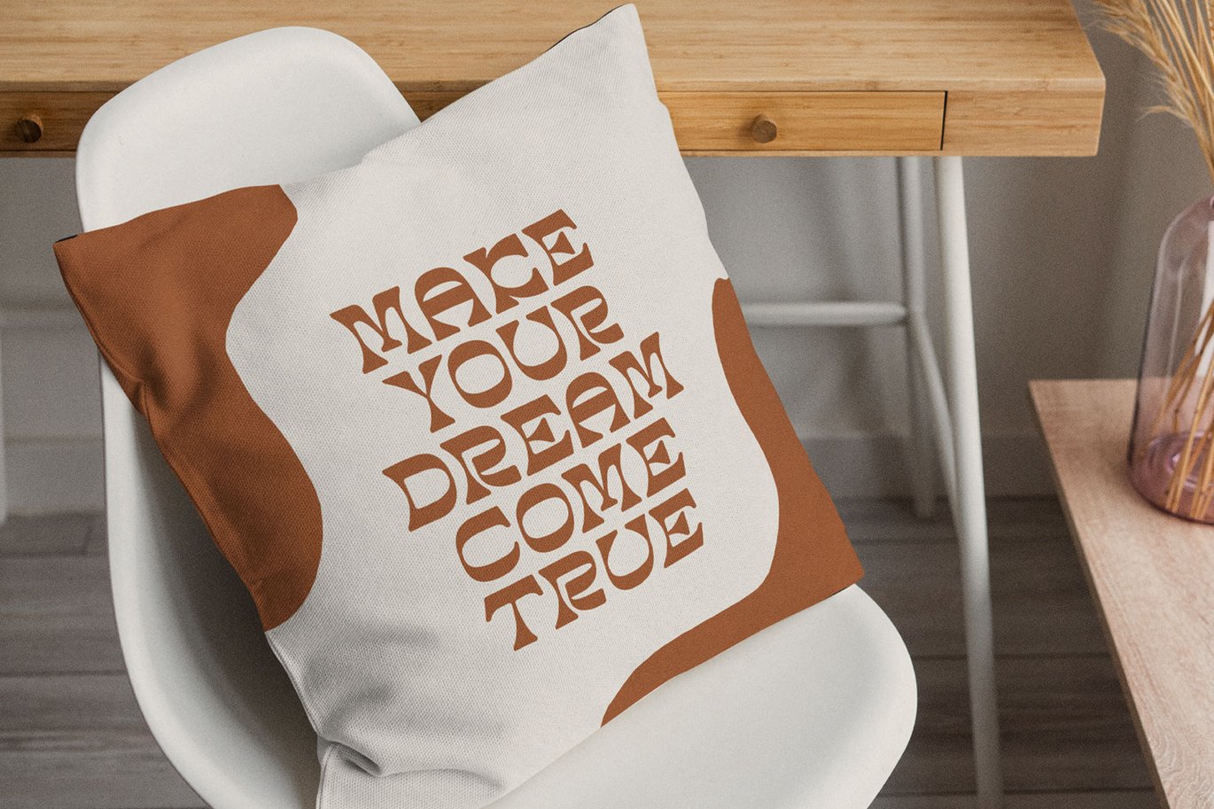 复古杂志广告邀请函徽标设计衬线英文字体安装包 Namely Old Vintage Retro Font 设计素材 第14张-素材湾丨精选海外优质设计素材资源 复古杂志广告邀请函徽标设计衬线英文字体安装包 Namely Old Vintage Retro Font 设计素材 sucaiwan.com