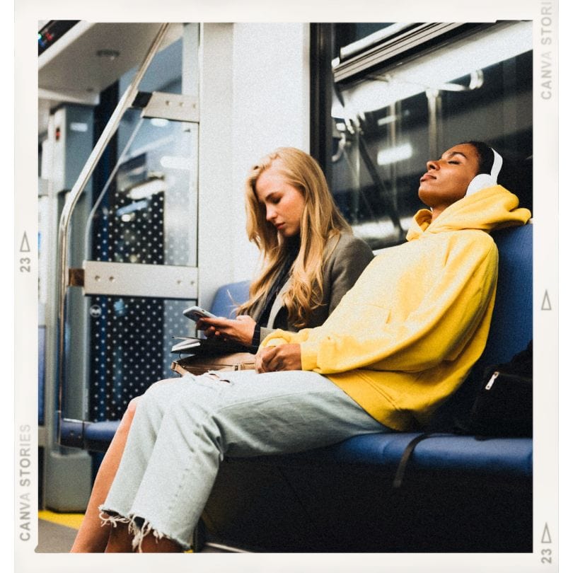 复古电影外观CineStill 800T胶片颗粒效果模拟扫街肖像照片调色Lightroom预设 CineStill 800T HelloPresets Legends in Cinestill 800T Lightroom Presets/ Capture One Styles 插件预设 sucaiwan.com