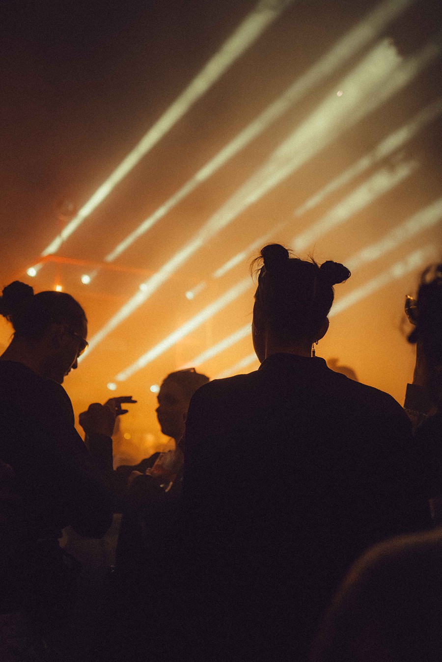 16款复古旧照片人像街拍尼康徕卡彩色黑白LR和PS预设+工具 RICO REINHOLD - VINTAGE VISION PRESETS 插件预设 第8张-素材湾丨精选海外优质设计素材资源 16款复古旧照片人像街拍尼康徕卡彩色黑白LR和PS预设+工具 RICO REINHOLD - VINTAGE VISION PRESETS 插件预设 sucaiwan.com