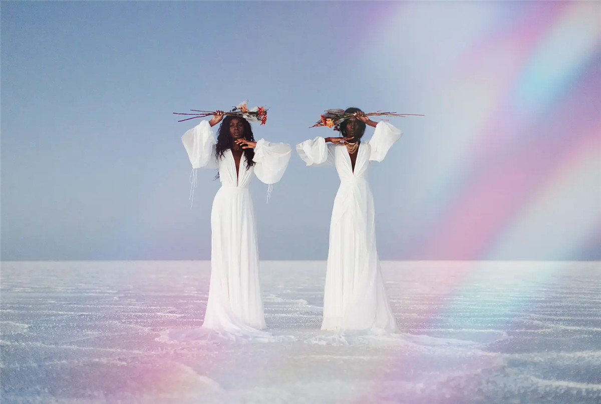 Meridian Cara Mia Aurora 80种梦幻全息美感棱镜霓虹色北极光折射叠加效果LR预设 , 第5张-素材湾丨精选海外优质设计素材资源 Meridian Cara Mia Aurora 80种梦幻全息美感棱镜霓虹色北极光折射叠加效果LR预设 , sucaiwan.com