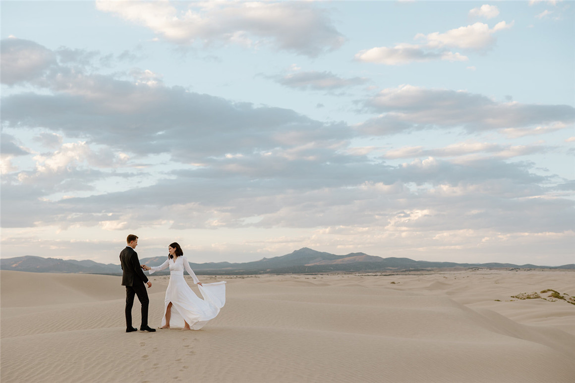 LR预设:纯白永恒温暖富士胶片电影颗粒婚礼人像摄影LR调色预设 Kianna Cori - Presets pack , 第8张-素材湾丨精选海外优质设计素材资源 LR预设:纯白永恒温暖富士胶片电影颗粒婚礼人像摄影LR调色预设 Kianna Cori - Presets pack , sucaiwan.com