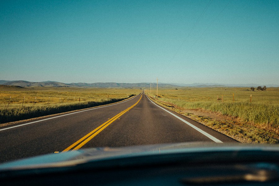 复古电影质感胶片颗粒模拟温暖色调人像风景照片调色LR预设 Dominik Garban – DGX LIGHTROOM PRESETS 插件预设 sucaiwan.com