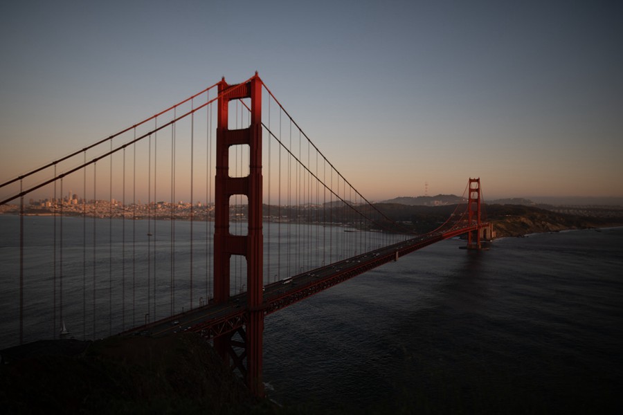 复古电影质感胶片颗粒模拟温暖色调人像风景照片调色LR预设 Dominik Garban – DGX LIGHTROOM PRESETS 插件预设 sucaiwan.com