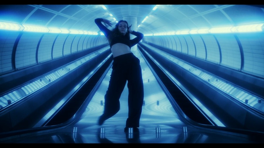 梦幻朦胧视频柔化视觉效果漫射扩散黑柔滤镜AE/PR/达芬奇插件 FilmConvert Hazy 1.00 Win 插件预设 sucaiwan.com