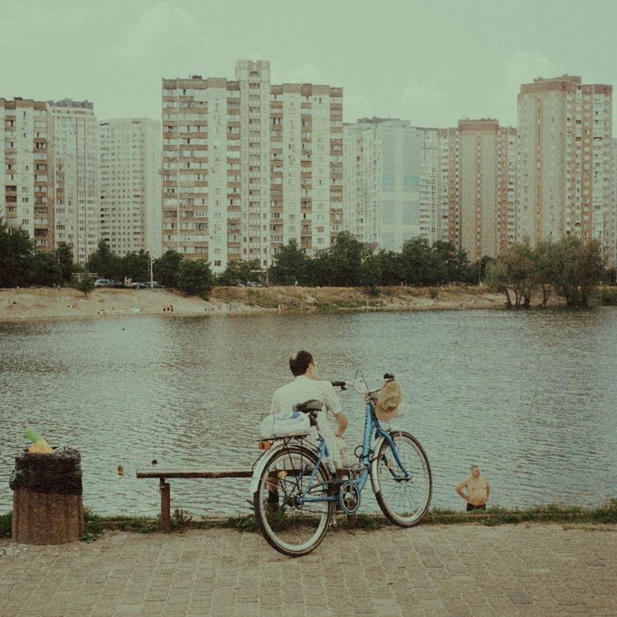 复古怀旧电影质感富士Eterna 500胶片仿真模拟颗粒效果视频调色LUT预设 Analogica Lab – FujiFilm ETERNA 500 插件预设 第7张-素材湾丨精选海外优质设计素材资源 复古怀旧电影质感富士Eterna 500胶片仿真模拟颗粒效果视频调色LUT预设 Analogica Lab – FujiFilm ETERNA 500 插件预设 sucaiwan.com