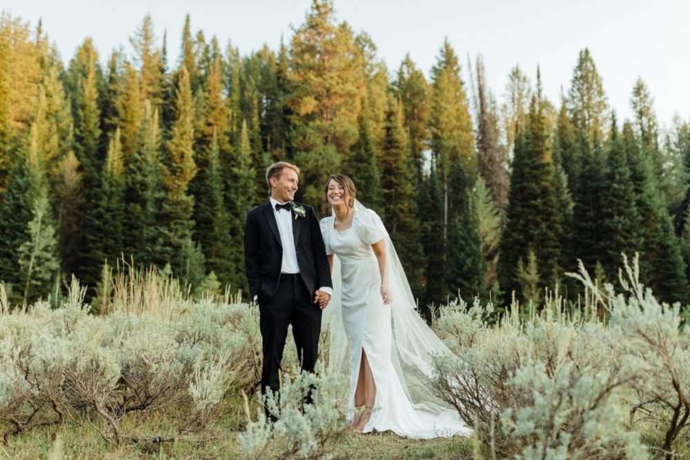 永恒经典黑白色亮色奶油乳白色婚礼摄影照片调色Lightroom预设 Kennedy Kiarra Presets 插件预设 sucaiwan.com