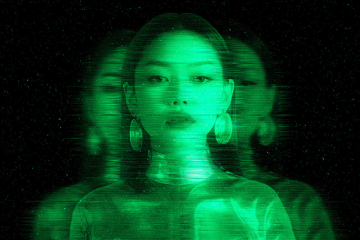 未来赛博朋克失真发光照片效果ps特效滤镜样机 Triple Hologram Photo Effect 插件预设 第3张-素材湾丨精选海外优质设计素材资源 未来赛博朋克失真发光照片效果ps特效滤镜样机 Triple Hologram Photo Effect 插件预设 sucaiwan.com