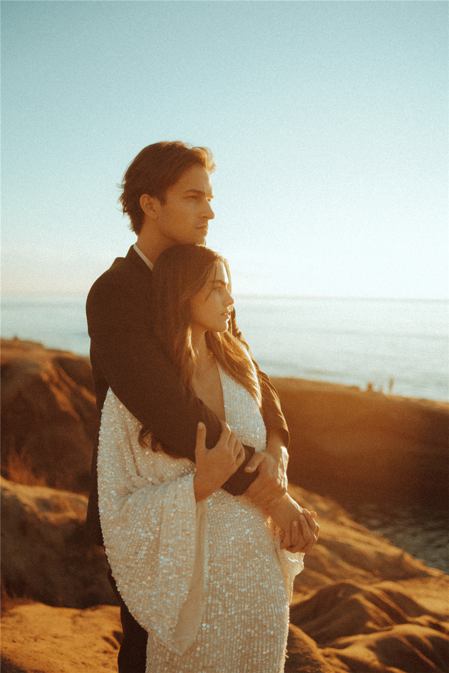 复古情绪氛围美学胶片颗粒感人像旅拍摄影色彩分级Lightroom调色预设 Authentic love: Pack 3 , sucaiwan.com