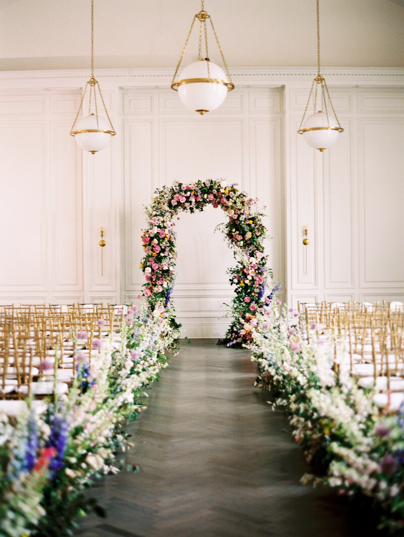 经典桃粉色温暖色调婚礼摄影照片调色Lightroom预设包 Kindred The Storey Collection – Dream on and Love on top included , 第21张-素材湾丨精选海外优质设计素材资源 经典桃粉色温暖色调婚礼摄影照片调色Lightroom预设包 Kindred The Storey Collection – Dream on and Love on top included , sucaiwan.com