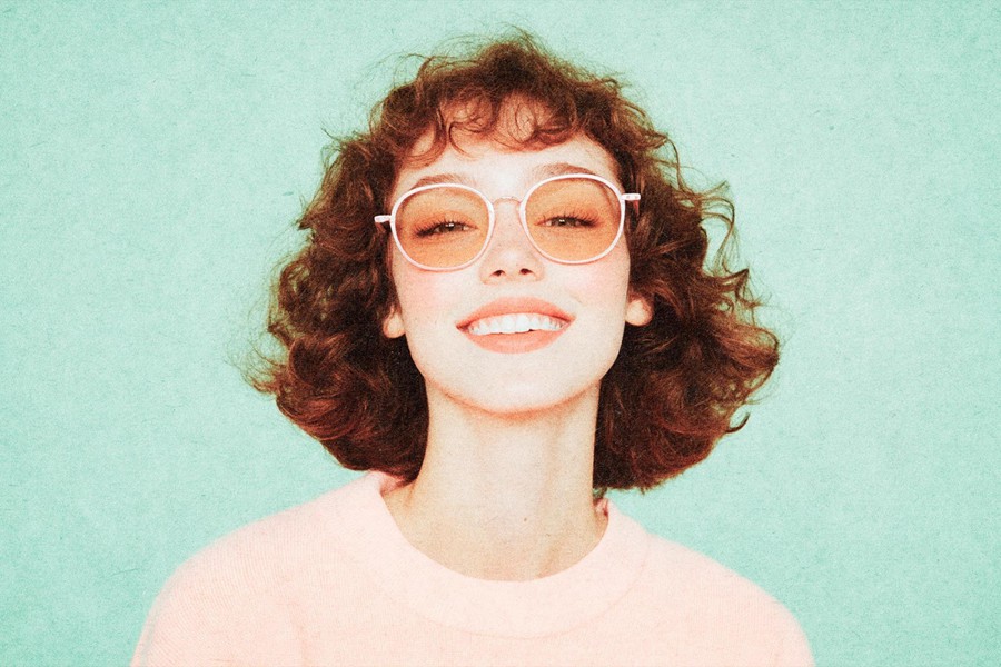 复古怀旧胶片颗粒噪点图片滤镜叠加PSD特效样机 Grainy Vintage Photo Effect 插件预设 第2张-素材湾丨精选海外优质设计素材资源 复古怀旧胶片颗粒噪点图片滤镜叠加PSD特效样机 Grainy Vintage Photo Effect 插件预设 sucaiwan.com