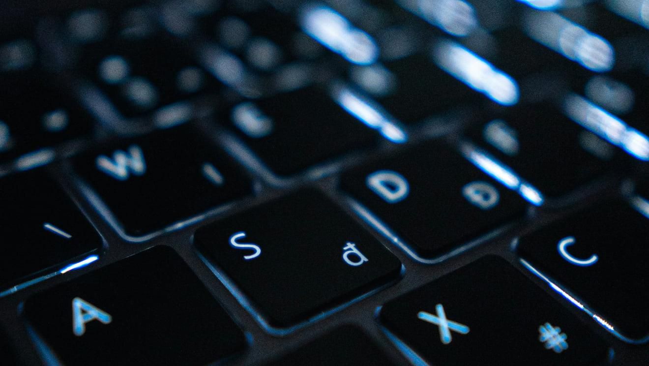 好莱坞电影大片编辑剪辑视频教程 中英文字幕 AOD – Art of Documentary – The Perfect Cut , sucaiwan.com