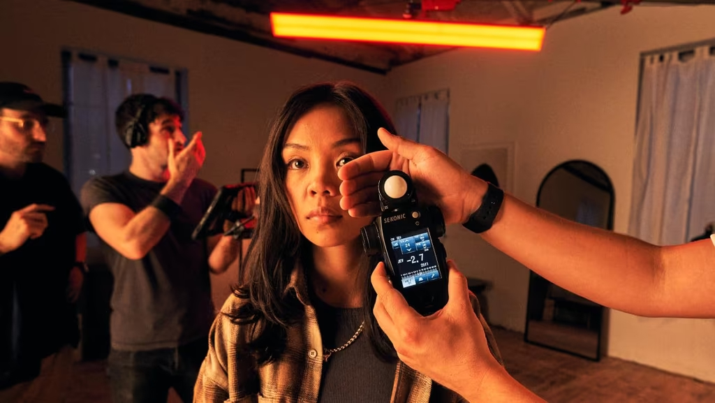 AOD - Art of Documentary - The Cinematic Eye 电影纪录片制作艺术电影之眼理论装备拍摄基础前期制作灯光摄影高级色彩视频教程 设计教程 第10张-素材湾丨精选海外优质设计素材资源 AOD - Art of Documentary - The Cinematic Eye 电影纪录片制作艺术电影之眼理论装备拍摄基础前期制作灯光摄影高级色彩视频教程 设计教程 sucaiwan.com