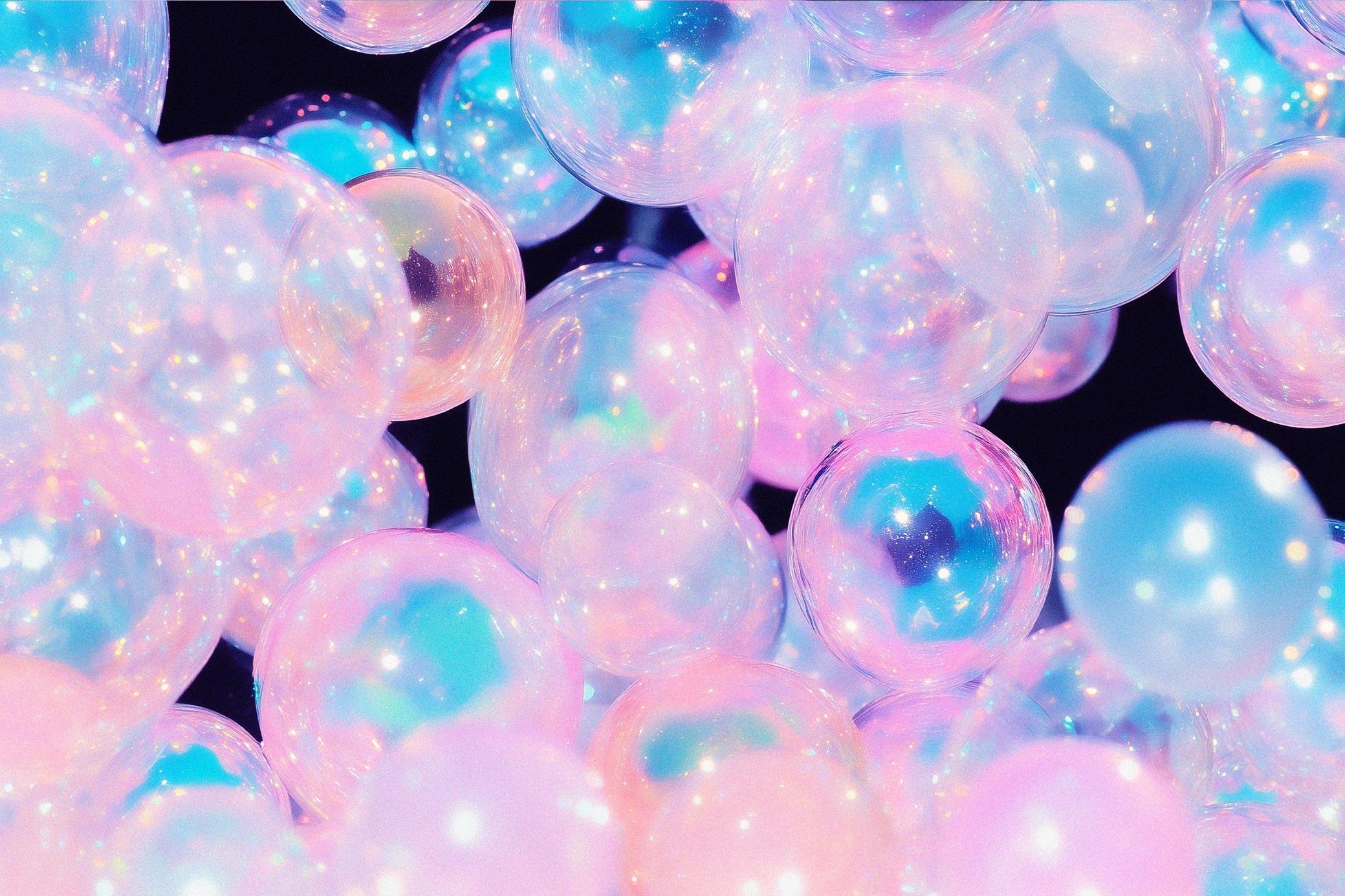 6款彩虹气泡设计背景JPG/PSD Iridescent Bubbles Backgrounds 图片素材 sucaiwan.com