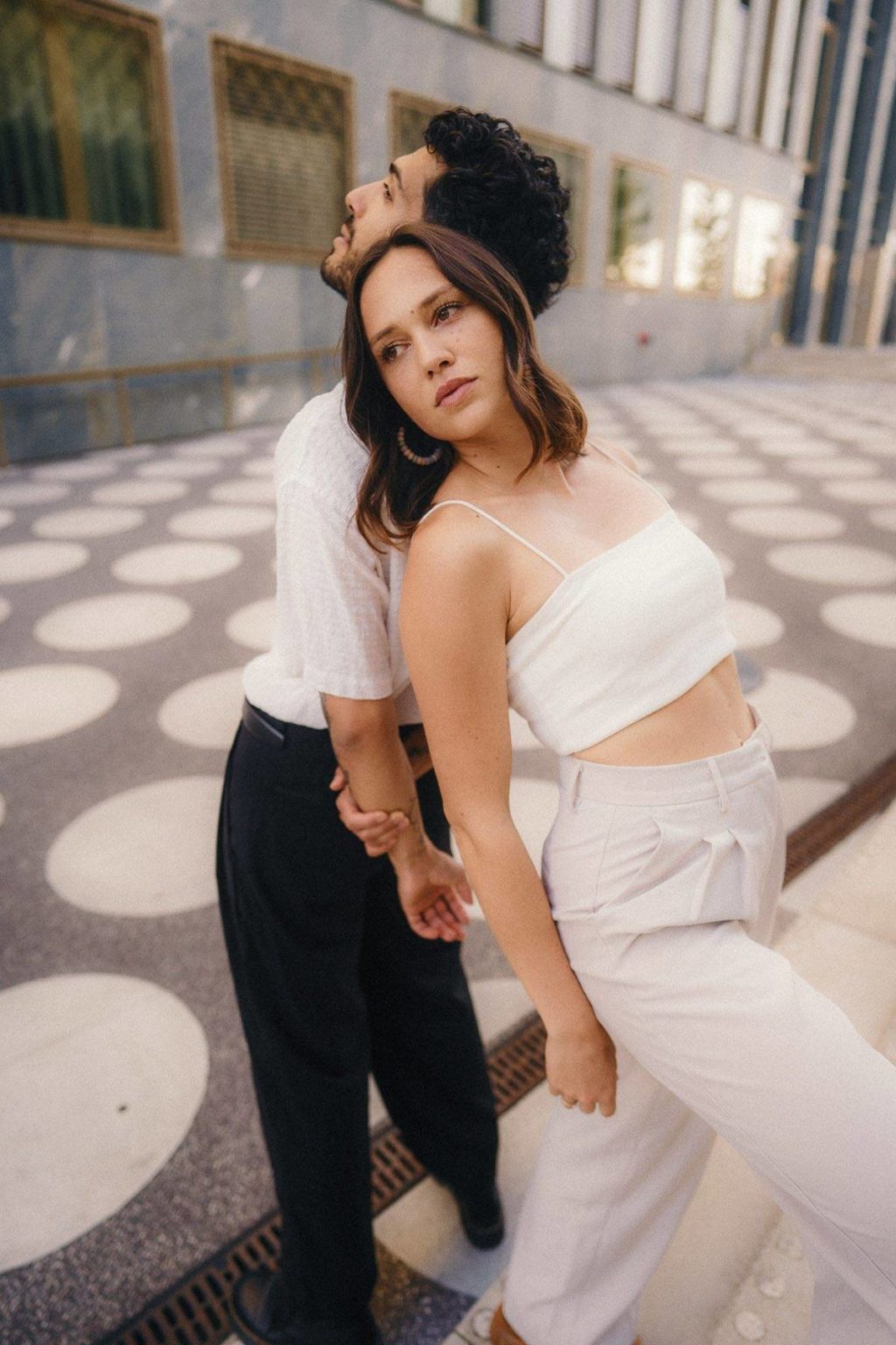 电影美学永恒胶片颗粒模拟暖色系家庭生活人物肖像照片调色Lightroom预设 SMAL – KINO PRESETS & PROFILES 插件预设 第30张-素材湾丨精选海外优质设计素材资源 电影美学永恒胶片颗粒模拟暖色系家庭生活人物肖像照片调色Lightroom预设 SMAL – KINO PRESETS & PROFILES 插件预设 sucaiwan.com