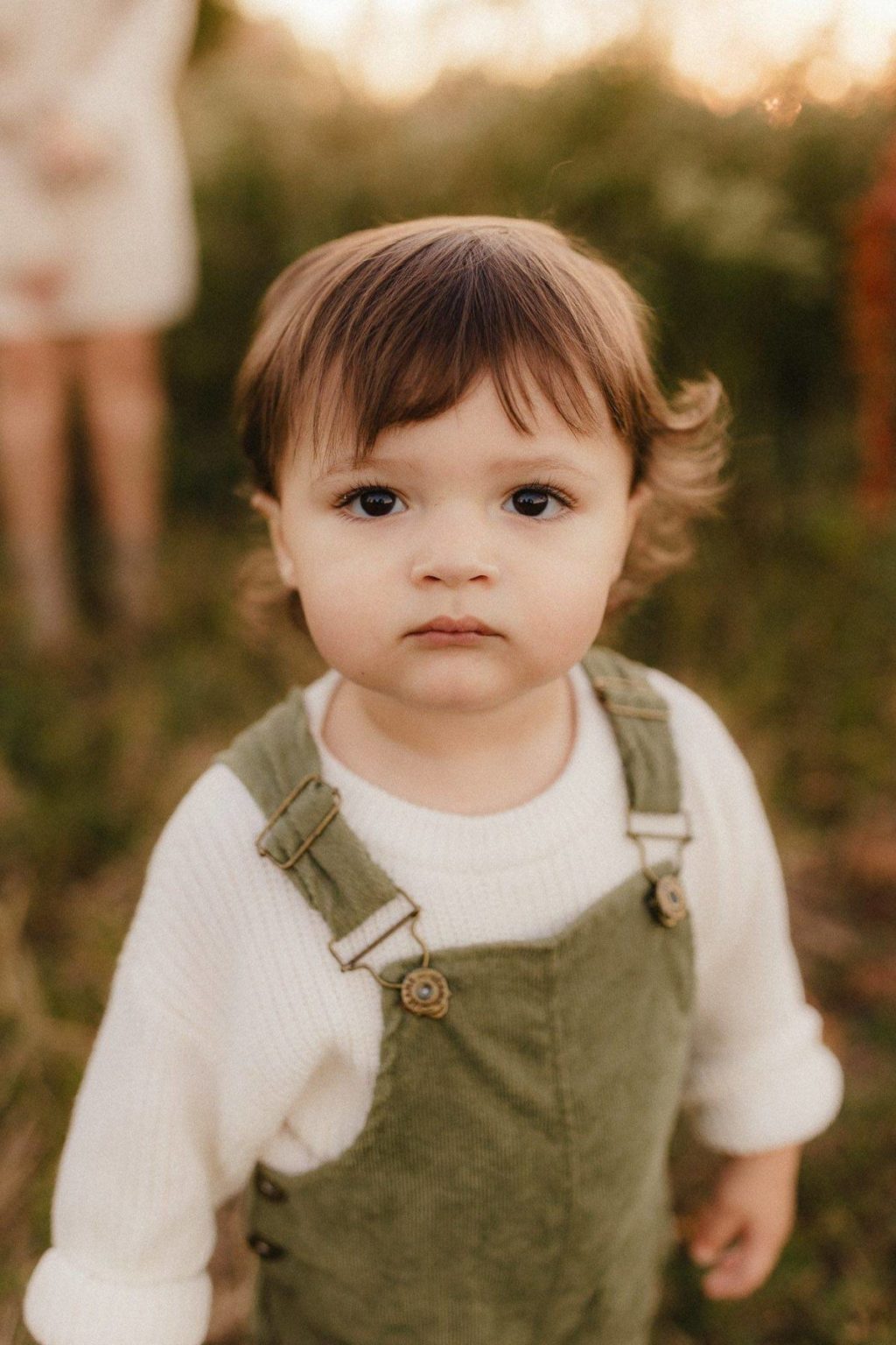 电影美学永恒胶片颗粒模拟暖色系家庭生活人物肖像照片调色Lightroom预设 SMAL – KINO PRESETS & PROFILES 插件预设 第32张-素材湾丨精选海外优质设计素材资源 电影美学永恒胶片颗粒模拟暖色系家庭生活人物肖像照片调色Lightroom预设 SMAL – KINO PRESETS & PROFILES 插件预设 sucaiwan.com